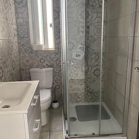 דירה Bright And Convenient Penthouse In Malta