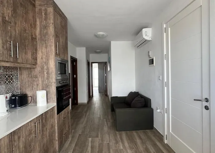 Bright And Convenient Penthouse In Malta Msida